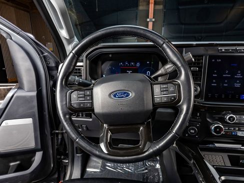 Used 2023 Ford F250 Lariat w/ Lariat Ultimate Package image 18