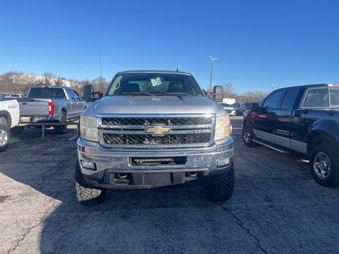 Used 2011 Chevrolet Silverado 2500 LTZ w/ LTZ Plus Package image 3