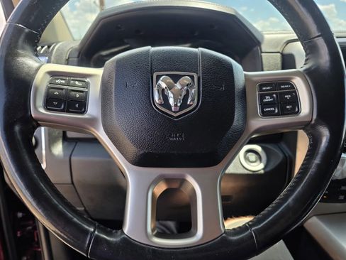 Used 2018 RAM 1500 Laramie w/ Convenience Group AWD/4WD image 23
