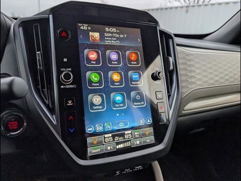 Used 2025 Subaru Forester Limited image 18