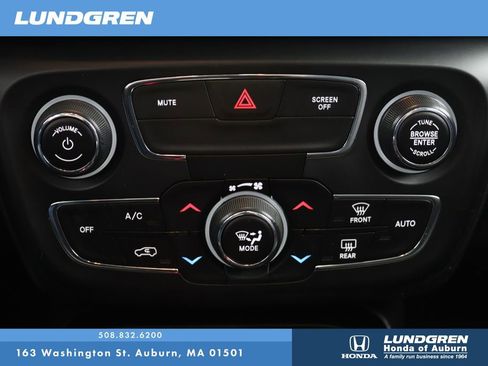 Used 2020 Jeep Compass Limited image 25