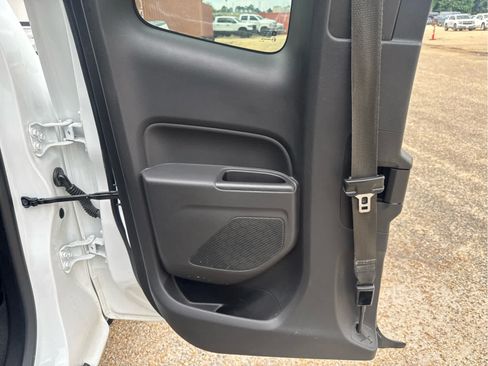 Used 2021 Chevrolet Colorado LT w/ Safety Package RWD image 34