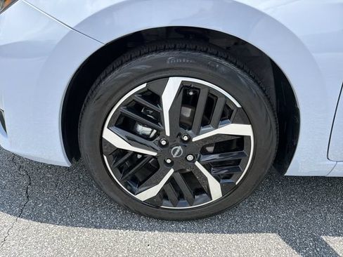 Certified 2025 Nissan Versa SR w/ Trunk Package FWD image 13