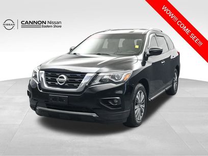 Used 2020 Nissan Pathfinder SV