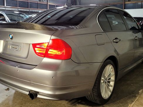 Used 2011 BMW 335i xDrive Sedan image 7