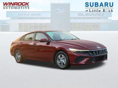 Used 2025 Hyundai Elantra SE