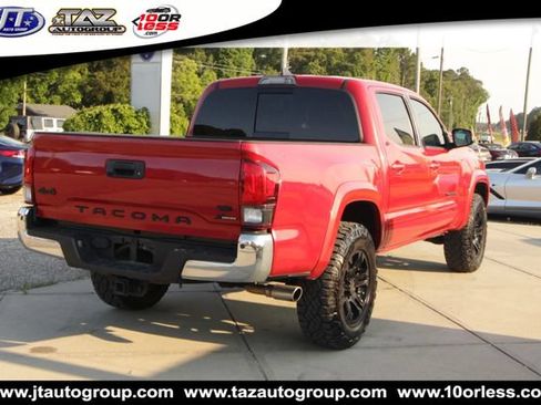Used 2019 Toyota Tacoma SR5 AWD/4WD image 7