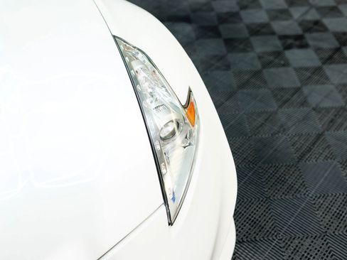 Used 2013 Nissan 370Z NISMO w/ Bose Pkg image 6