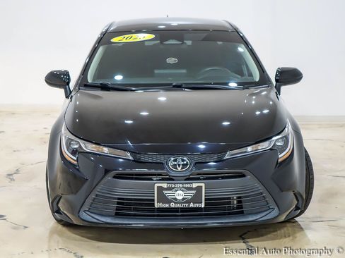 Used 2023 Toyota Corolla LE FWD image 5