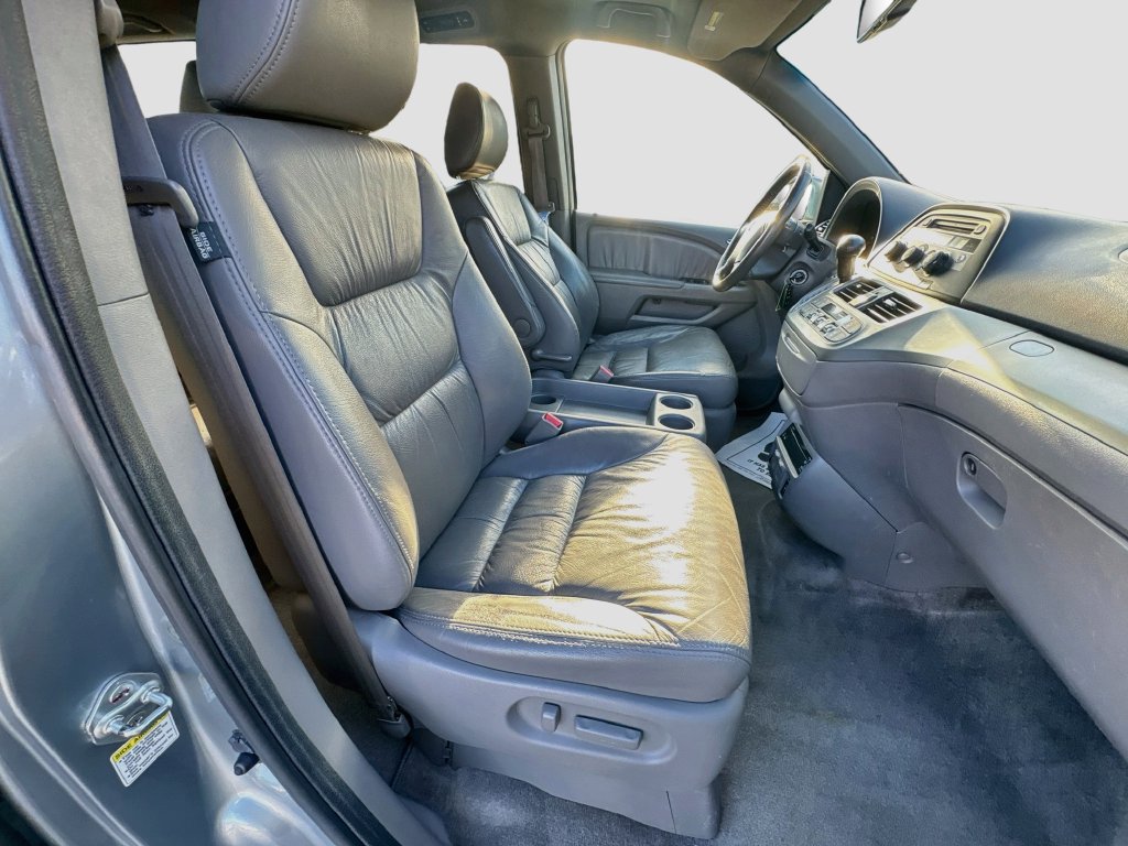 Used 2010 Honda Odyssey EX-L image 31
