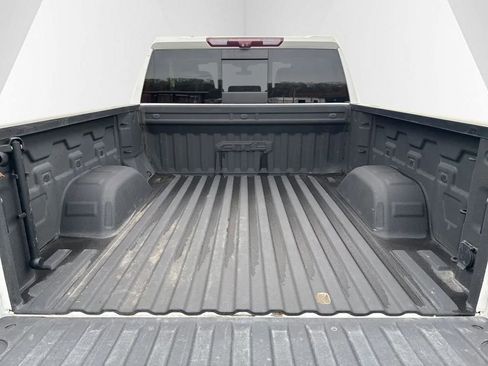 Used 2020 GMC Sierra 1500 AT4 w/ AT4 Premium Package AWD/4WD image 9