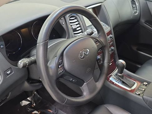 Used 2017 INFINITI QX50 AWD w/ Premium Package image 14