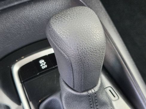 Used 2026 Toyota Corolla LE FWD image 20