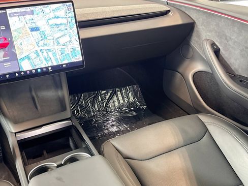 Used 2024 Tesla Model 3 Long Range image 19