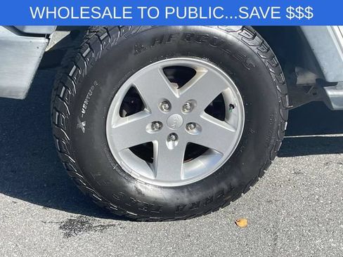Used 2013 Jeep Wrangler Unlimited Sport AWD/4WD image 8