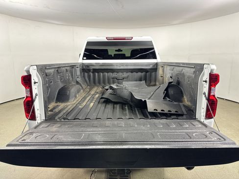 Used 2023 Chevrolet Silverado 2500 LT w/ Convenience Package image 33