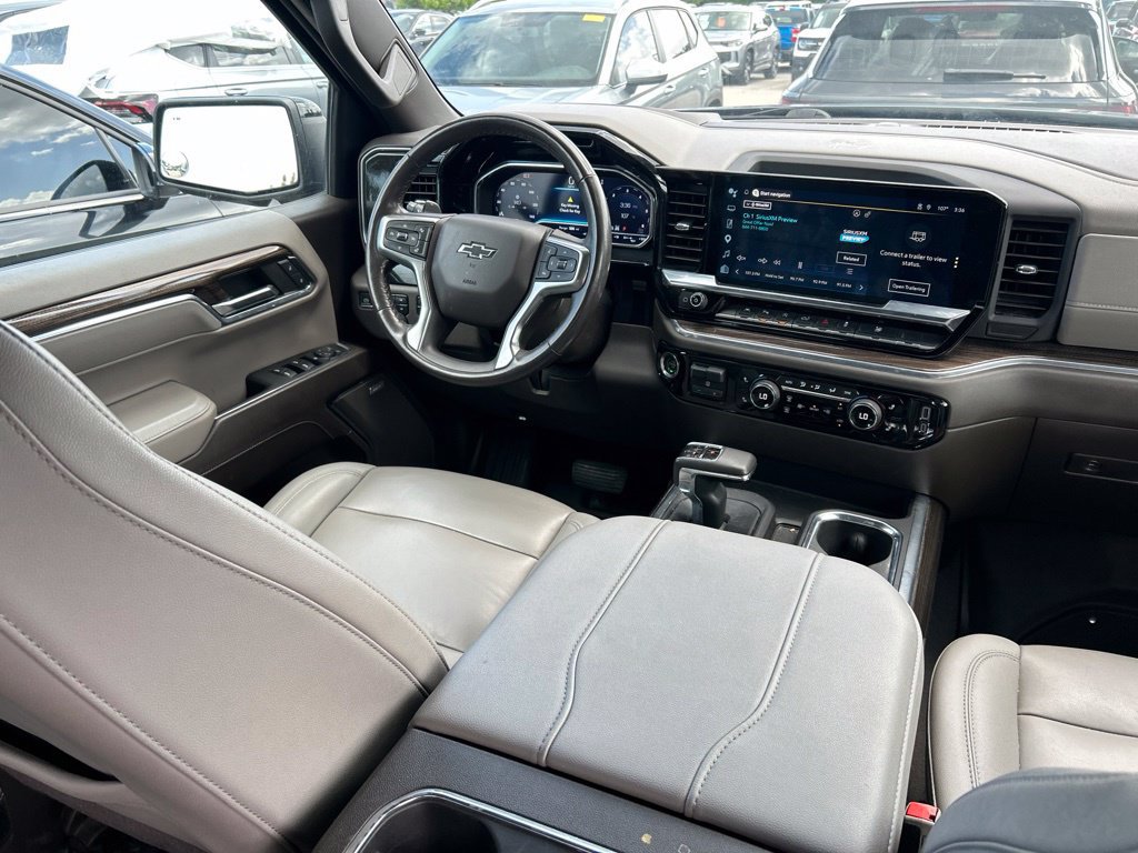 Used 2024 Chevrolet Silverado 1500 RST w/ RST All Star Premium Package AWD/4WD image 9