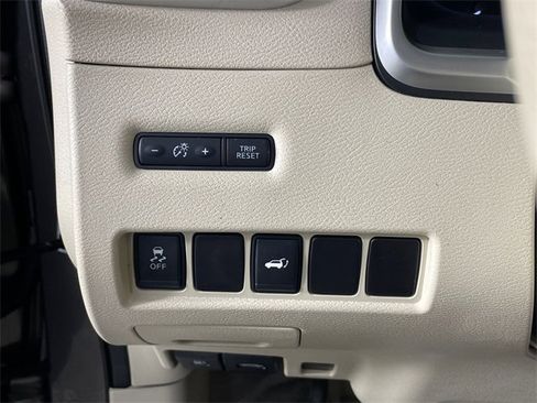 Used 2015 Nissan Murano SL w/ Cargo Package image 14