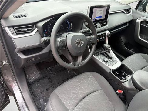 Used 2024 Toyota RAV4 XLE AWD/4WD image 14