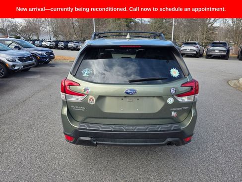 Used 2019 Subaru Forester Premium image 4