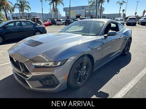 Used 2024 Ford Mustang GT RWD image 1