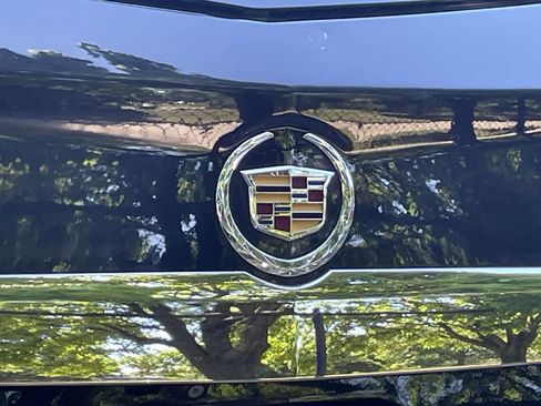 Used 2015 Cadillac SRX Luxury w/ Driver Awareness Package FWD image 40