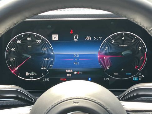 Used 2026 Mercedes-Benz GLS 580 4MATIC image 26