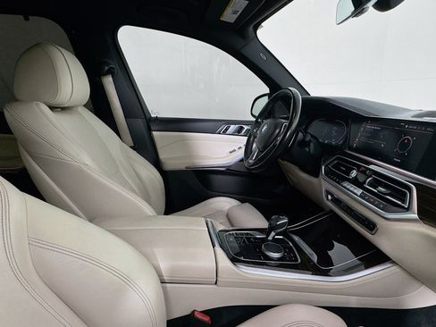 Used 2020 BMW X5 sDrive40i w/ Premium Package image 28
