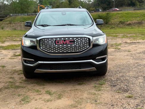Used 2018 GMC Acadia Denali FWD image 8