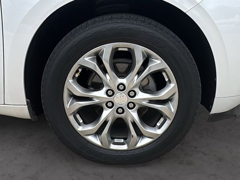 Used 2020 Buick Enclave Avenir w/ Avenir Technology Package FWD image 30