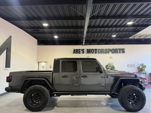 Used 2021 Jeep Gladiator Rubicon AWD/4WD image 7