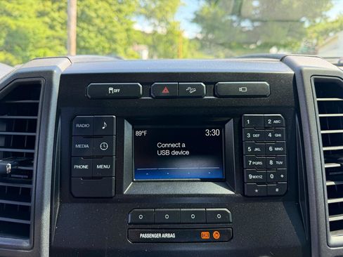 Used 2019 Ford F350 XL w/ STX Appearance Package AWD/4WD image 28