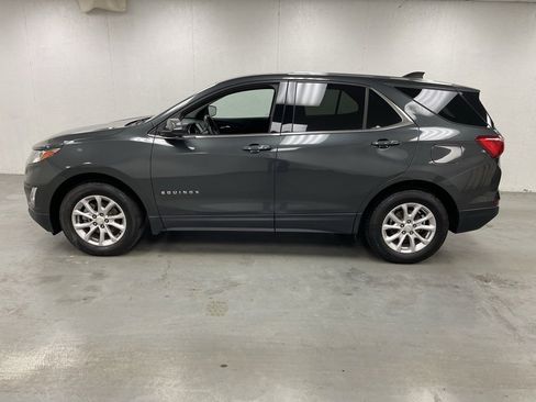 Used 2019 Chevrolet Equinox LT image 2