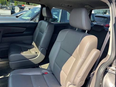 Used 2014 Honda Odyssey EX-L image 16