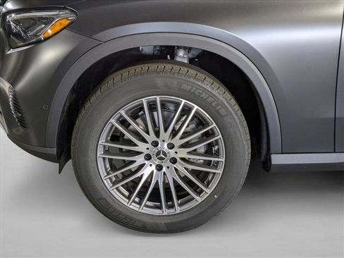 New 2026 Mercedes-Benz GLC 300 image 10