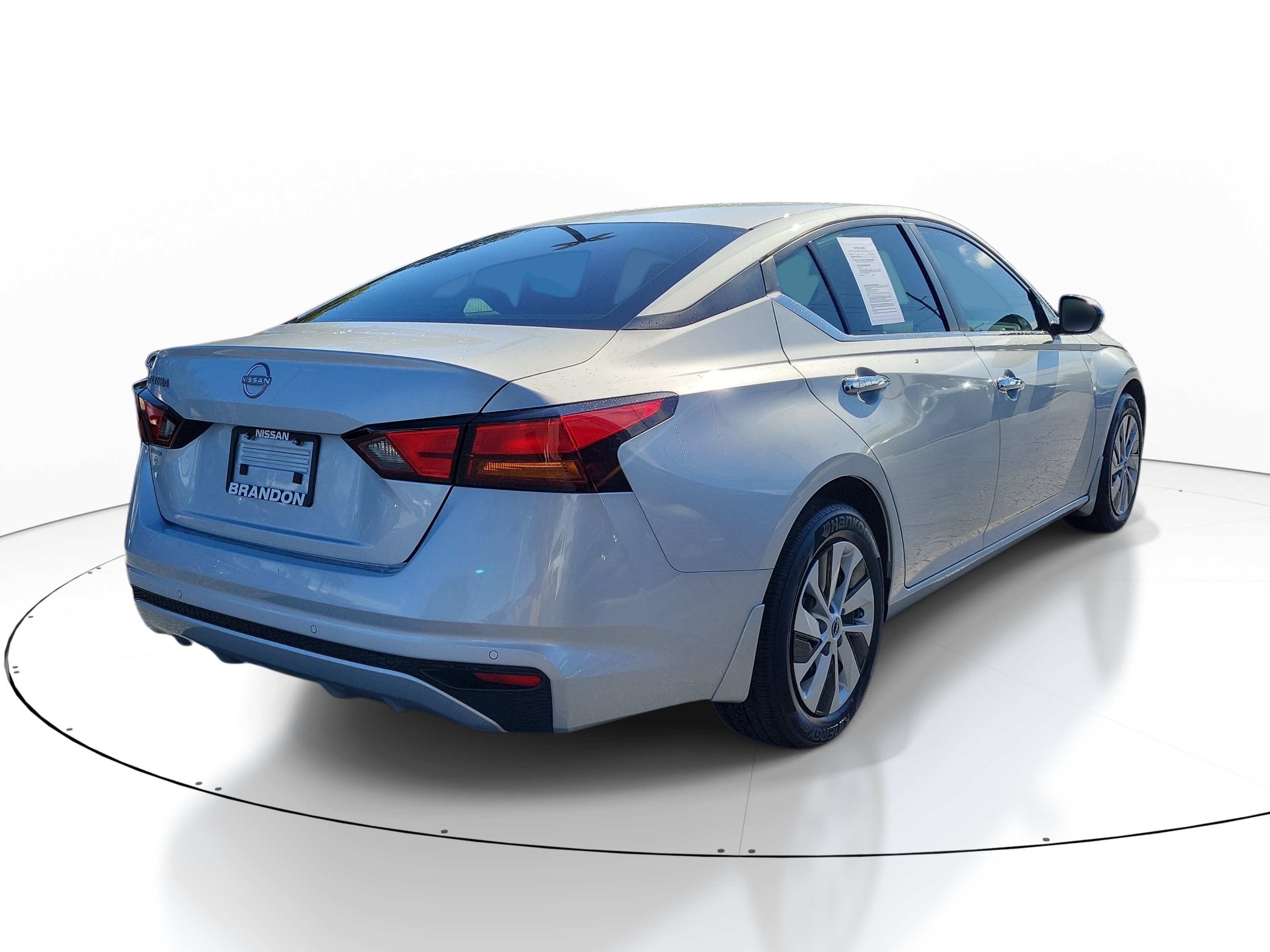 Certified 2024 Nissan Altima 2.5 S FWD image 7