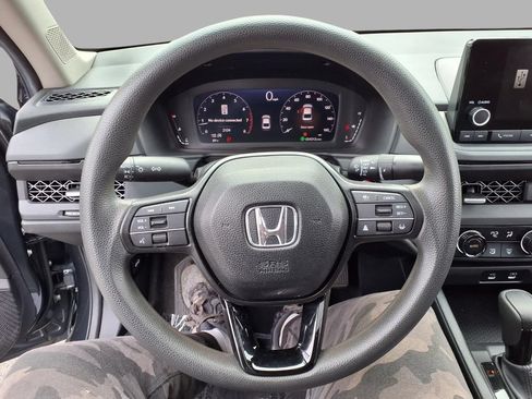 Used 2024 Honda Accord EX image 16