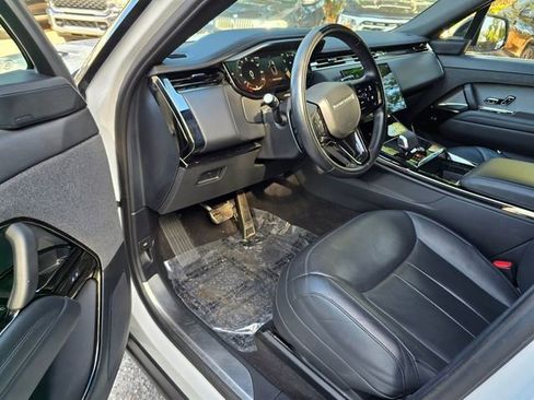 Used 2024 Land Rover Range Rover Sport Dynamic SE AWD/4WD image 17