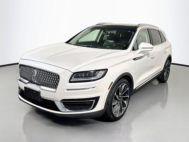 Used 2019 Lincoln Nautilus Reserve w/ Ultimate Package FWD image 3