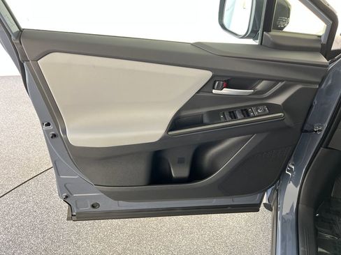 New 2026 Subaru Solterra Premium image 12