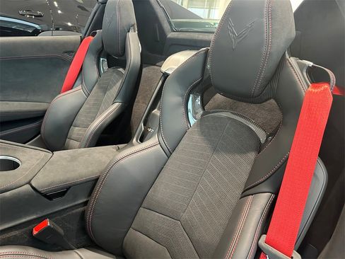 New 2026 Chevrolet Corvette Stingray Premium Conv w/ Z51 Performance Package image 18