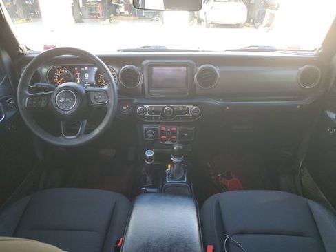 Used 2023 Jeep Gladiator Sport AWD/4WD image 11
