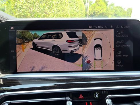 Used 2020 BMW X7 xDrive40i w/ M Sport Package AWD/4WD image 37