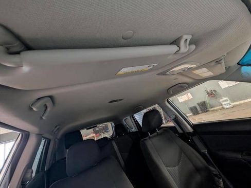 Used 2012 Kia Soul FWD image 31