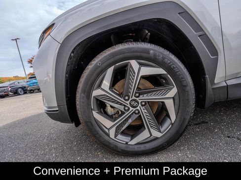 Certified 2022 Hyundai Tucson SEL w/ Convenience + Premium Package image 9