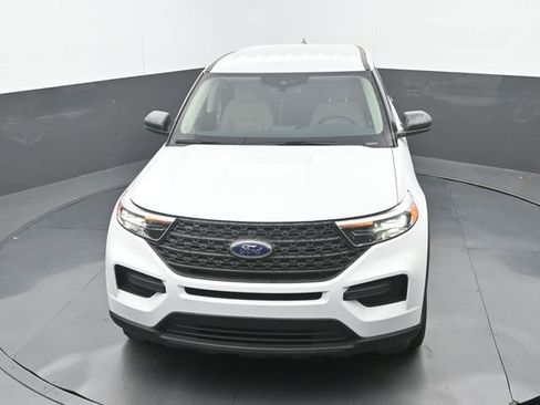 Used 2022 Ford Explorer 4WD w/ Class IV Trailer Tow Package image 14