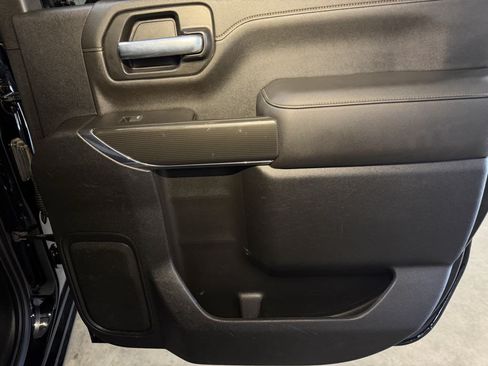 Used 2020 GMC Sierra 2500 AT4 w/ AT4 Premium Package AWD/4WD image 13