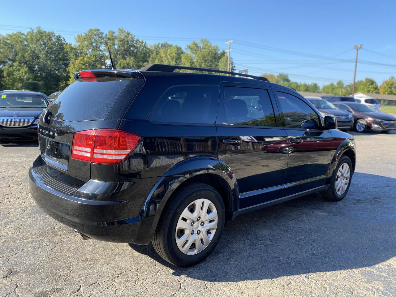 Used 2019 Dodge Journey SE FWD image 5