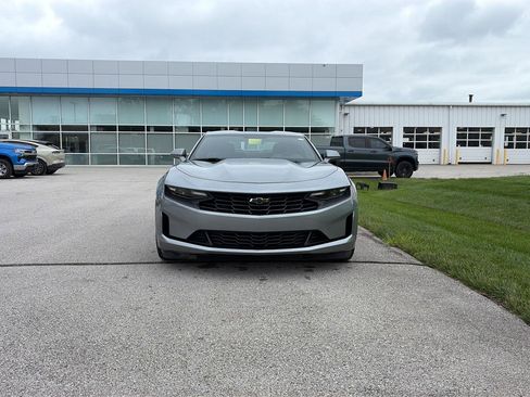 Used 2024 Chevrolet Camaro LT w/ Technology Package RWD image 9