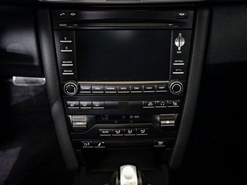 Used 2009 Porsche 911 Carrera S image 6
